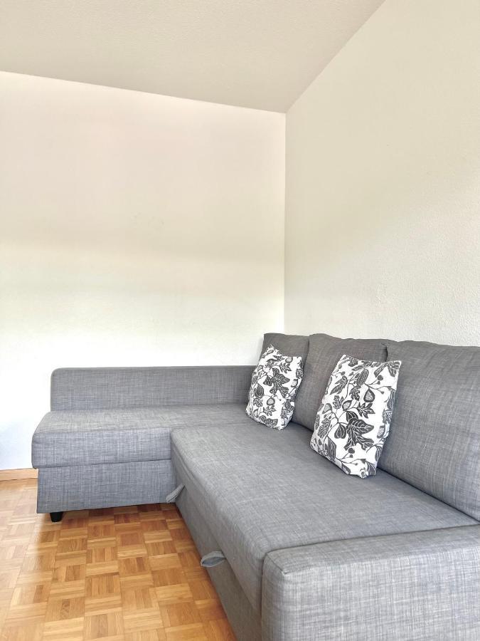 Appartamento Per 4 Persone Rudolfstetten Exterior foto